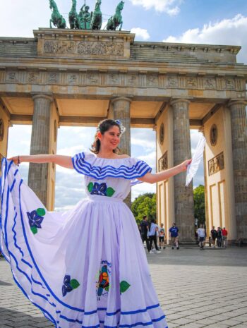 Traje folklórico de Nicaragua